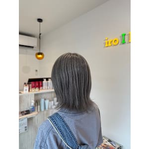 デザインカラー　シルバーグレー