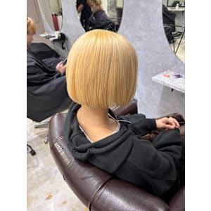 抜きっぱなし×ブリーチ - GLADGE池袋/ダブルカラー/ブリーチ【グラッジイケブクロダブルカラーブリーチ】掲載中