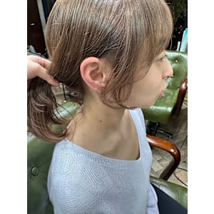 顔まわりのフレームカット