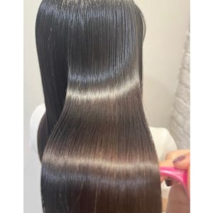 GRATS縮毛矯正×パーソナルトリートメント