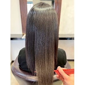 髪質改善/ 縮毛矯正/ 酸熱ストレート/白髪染め/赤羽美容室 - OHI 赤羽店【オーエイチアイ アカバネテン】掲載中