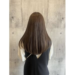 淡色ベージュカラー«ARCH Sayaka»