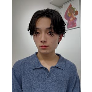 kisaiBUZZ＊岬　メンズフェザーパーマセンターパート