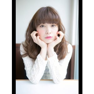 aura 佐世保店×スタイル