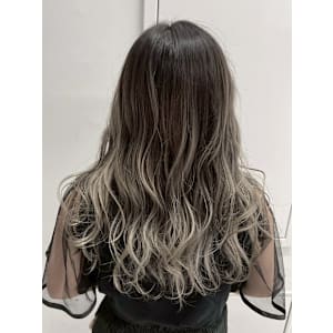 イルミナカラー