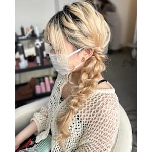 お呼ばれヘア♪ 編み下ろしスタイル