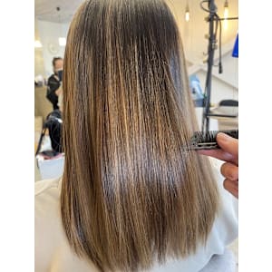 【札幌／麻生駅】Hair Design One Charme