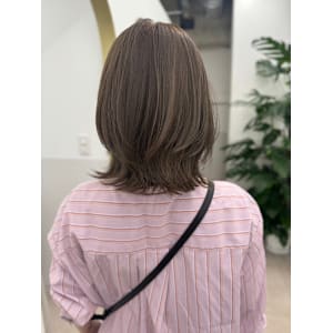 髪質改善/縮毛矯正/酸性ストレート/レイヤー/外ハネミディ