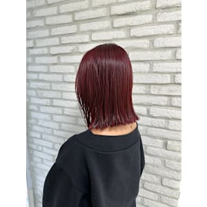 ワインレッドボブ