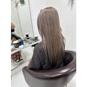 柔らかミルクティベージュ