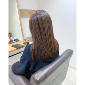 白髪ぼかし細めハイライト30代40代50代セミディ - KENJE ODAKYU SHONAN GATE【ケンジオダキュウショウナンゲート】掲載中