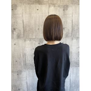 ラベージュBob《ARCH CHIAKI》