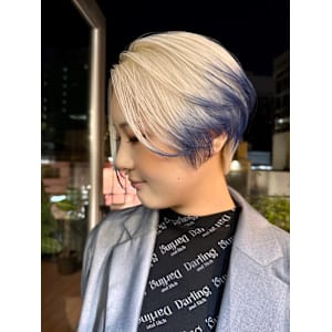 エンドカラー　デザインカラー　ハイトーン　表参道/原宿