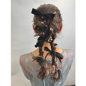 ミドルのツインアレンジ！　ヘアセット　ヘアアレンジ