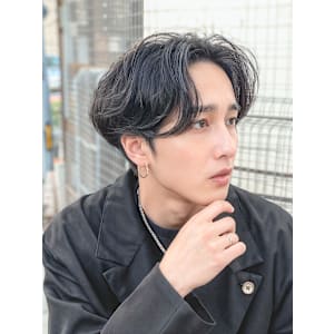 メンズ/ニュアンスパーマ/センターパート/韓国ヘア