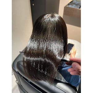 サラツヤボブ美髪矯正！