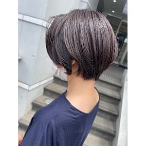 白髪活かし/ショートカット