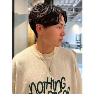 カルマパーマ 韓国風パーマ センターパート アップバング 