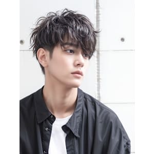 20代30代40代　立体感モテ髪マッシュ