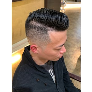 サイドパートフェードスタイル