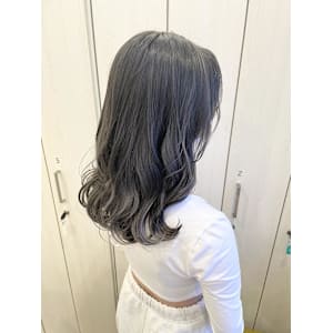 切りっぱなし/ミディアム/韓国風