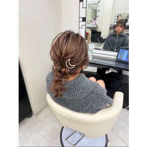 お呼ばれヘア♪ 編み下ろしスタイル