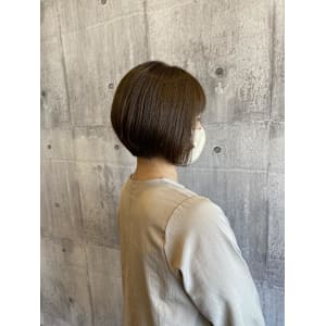 前下がりショートボブ《ARCH CHIAKI》