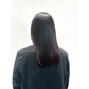 TIENA Beauty Smart Salon×スタイル - TIENA Beauty Smart Salon ONE FUKUOKA BLDG.店【ティエナビューティースマートサロン ワンフクオカビルディングテン】掲載中