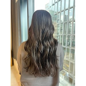 TIENA Beauty Smart Salon×スタイル - TIENA Beauty Smart Salon ONE FUKUOKA BLDG.店【ティエナビューティースマートサロン ワンフクオカビルディングテン】掲載中