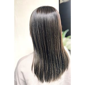 TIENA Beauty Smart Salon×スタイル - TIENA Beauty Smart Salon ONE FUKUOKA BLDG.店【ティエナビューティースマートサロン ワンフクオカビルディングテン】掲載中