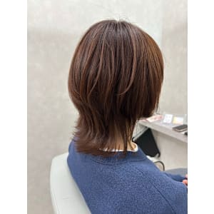 大人ミニウルフ｜くびれレイヤーカット｜札幌大通駅個室サロン