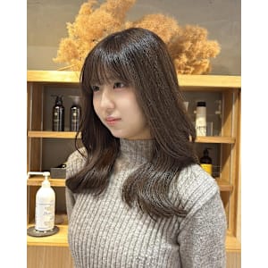 透明感カラー×韓国風くびれ巻き