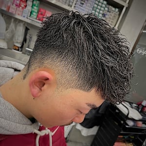 ダークアッシュカルマパーマベリーショート[心斎橋/理容室