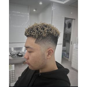 ショートカーリーパーマ