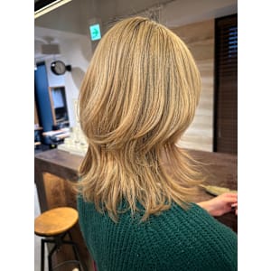 マッシュレイヤー、くびれレイヤー【PiNo井上】