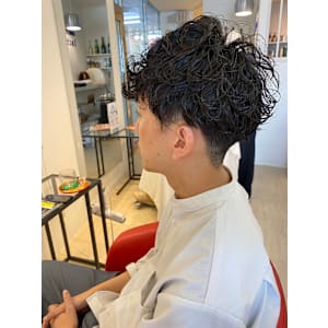 波巻き/スパイラル/波巻きスパイラル/メンズパーマ