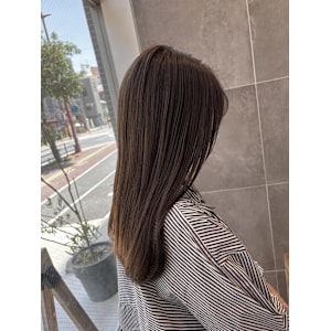 落ち着いたラベンダーグレージュのヘアカラー。 - 半個室型美容室 Sourire 荒戸店【ハンコシツガタビヨウシツ スーリール アラトテン】掲載中