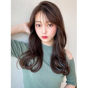 後れ毛が可愛い顔周りハイレイヤーロングチェリーブラウン - AFLOAT/L 錦糸町【アフロートエル】【アフロートエル キンシチョウ】掲載中