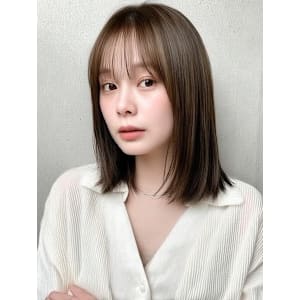 ミディアム ボブ 顔周り 透明感 ベージュ 20代30代