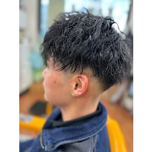 ツーブロスキンフェード