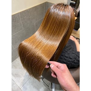 美髪ストレート/ロング【静岡/髪質改善】