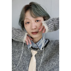 ステップボーンカット/ハンサムショート/デザインカラー