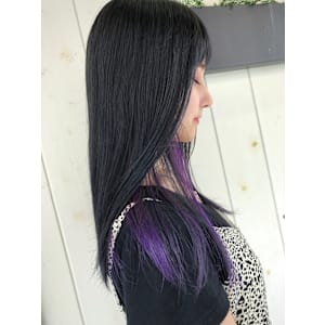 インナーカラーで魅せる個性派スタイル☆