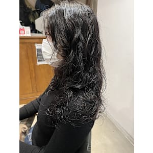 黒髪ロング＊レイヤーパーマ