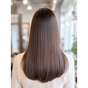 FLORA  treatment&spa ×スタイル