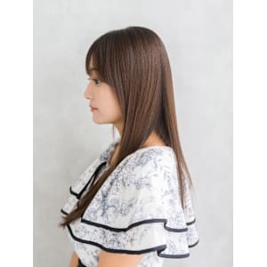 FLORA  treatment&spa ×スタイル