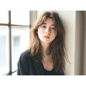 FLORA  treatment&spa ×スタイル