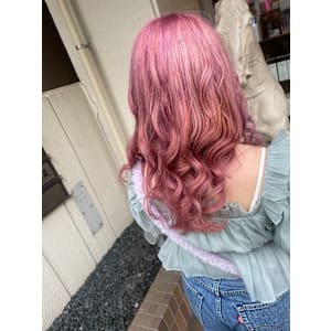 ピンクブロンド