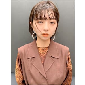 人気の顎ラインボブ