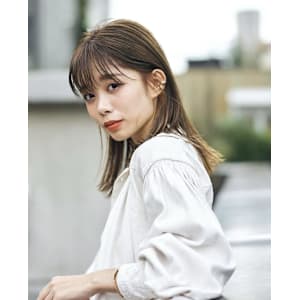 タイトストレート×ミディアム